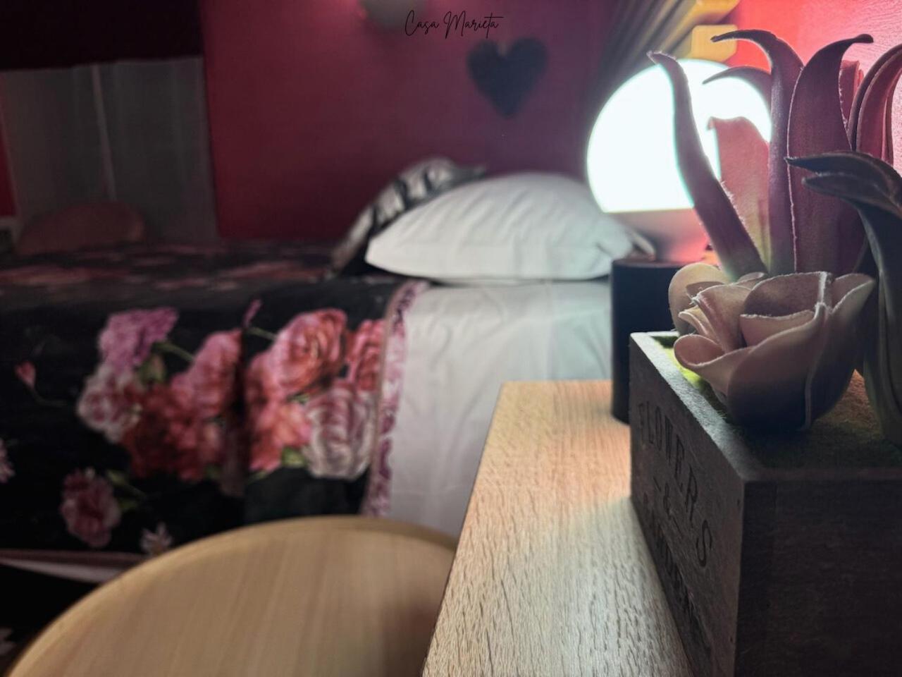Marieta Rooms Sarzana Luaran gambar