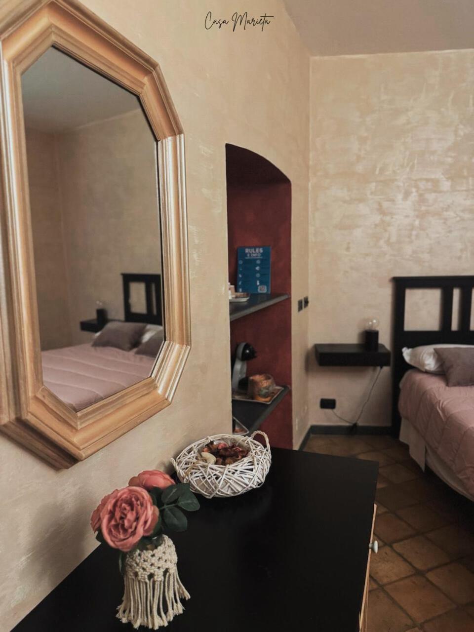 Marieta Rooms Sarzana Luaran gambar