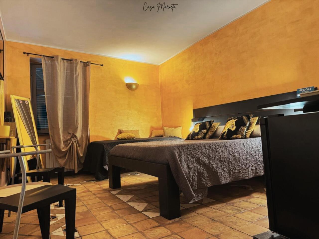 Marieta Rooms Sarzana Luaran gambar