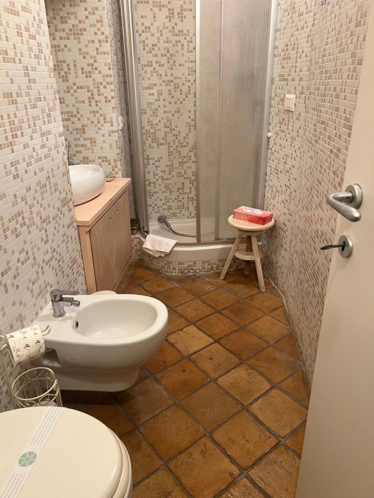 Marieta Rooms Sarzana Luaran gambar